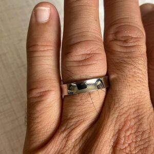 Men's Polished Stainless Steel Curved Ring size 10